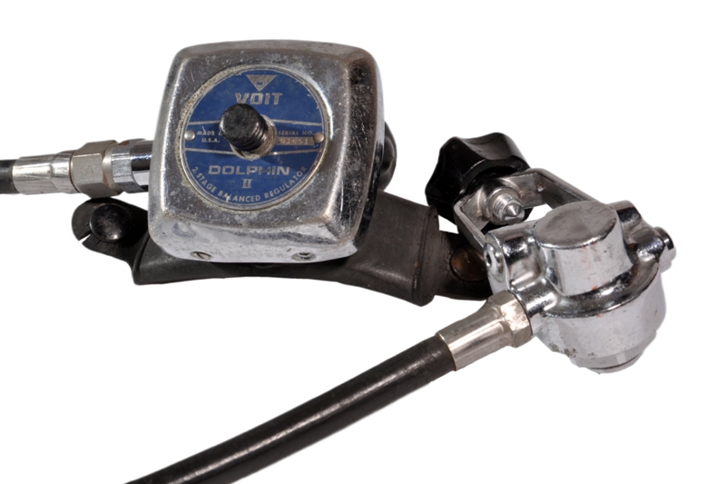 Voit Dolphin II